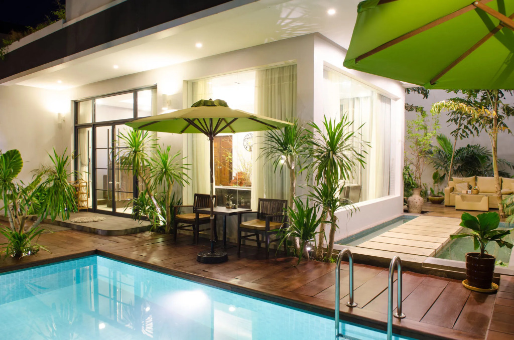 Hotel Five.S