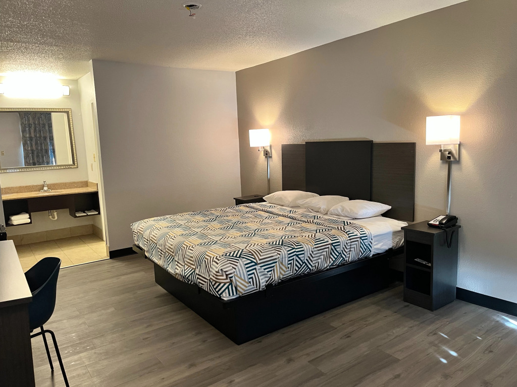 Motel 6 Montgomery, AL - Eastern Blvd