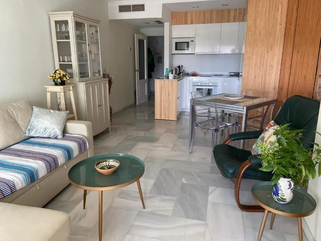 Apartamento entero en La Carihuela a 50 m de la playa