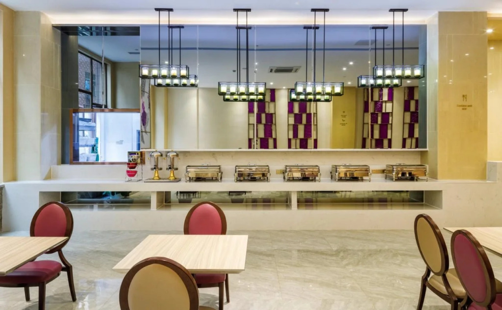 Lavande Hotel (Guangzhou Jiahe Wanggang Metro Station Lingnan New Worl