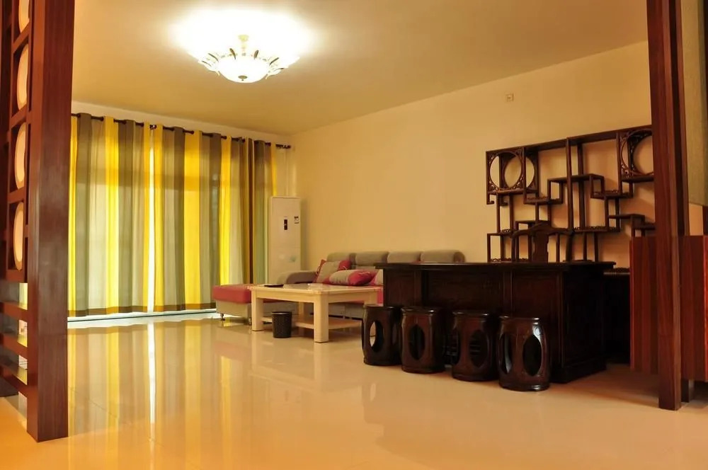 Ainors Hotel