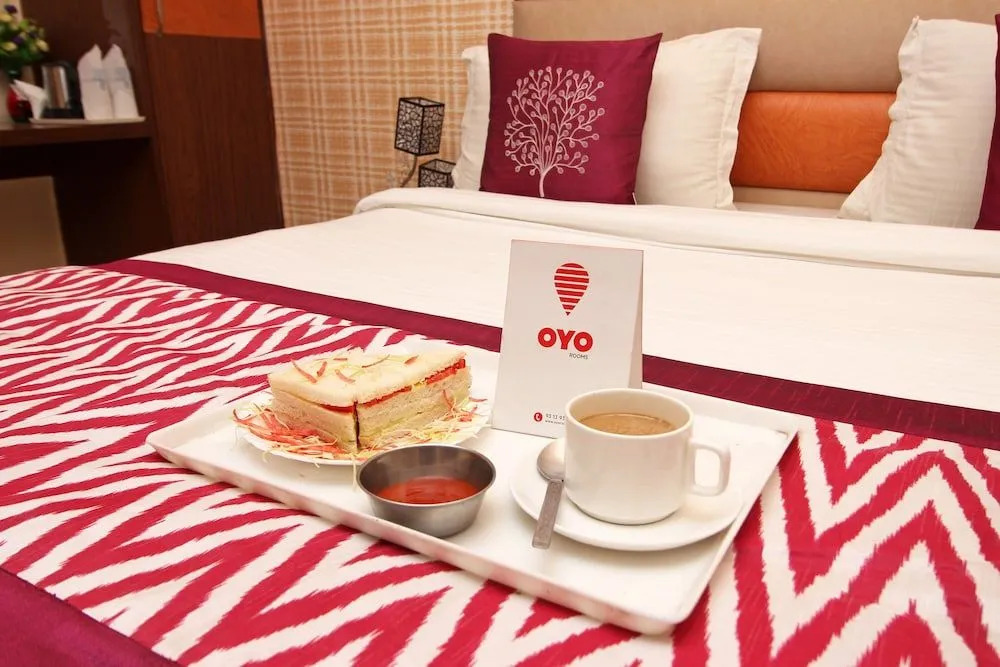 OYO 7353 Ambrosia