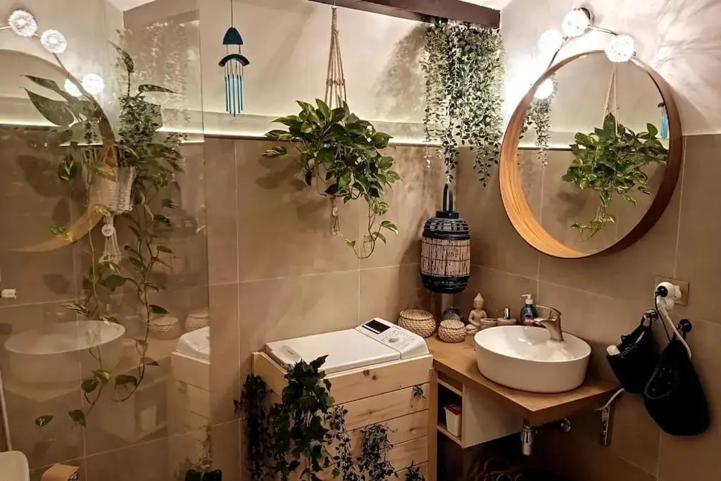 Urban Zen Den 2 Room Condo