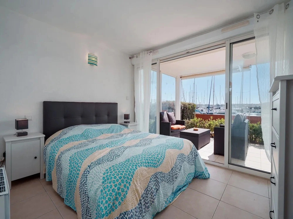 Quiet Elegance Near the City Center Agde