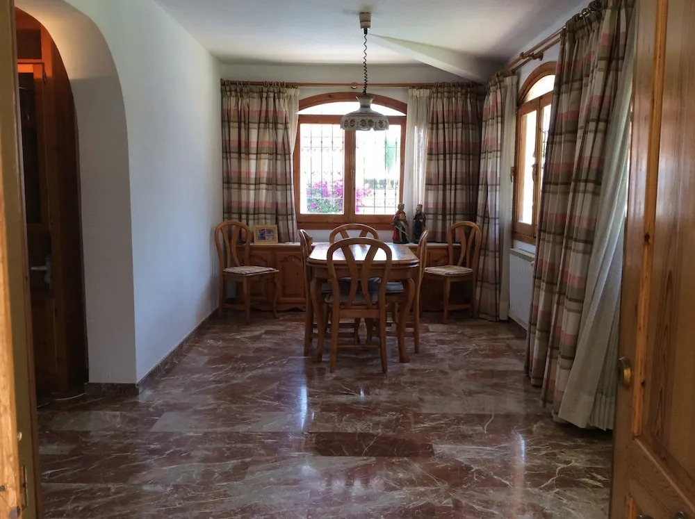 Villa Sharmarita