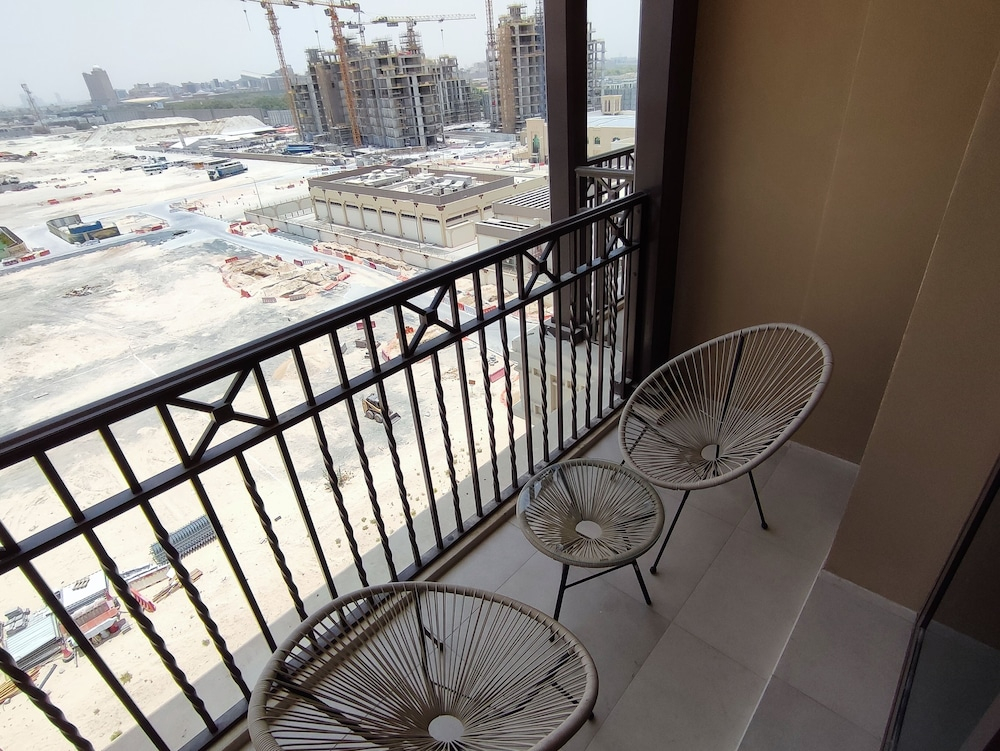SuperHost - Luxury Apt Amidst Lush Greens in Madinat Jumeirah