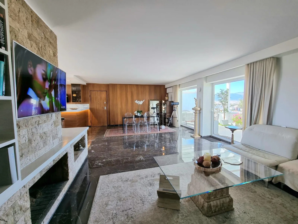 One 360 Skyline Athens Penthouses