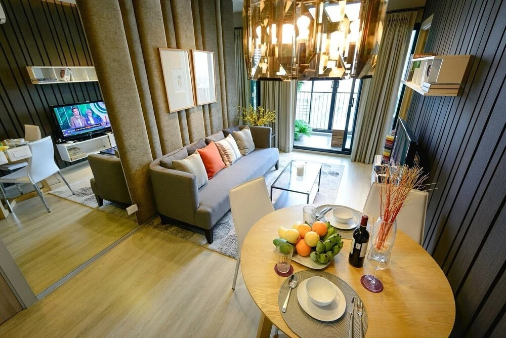 Near Rama 9 Intersection Apartment