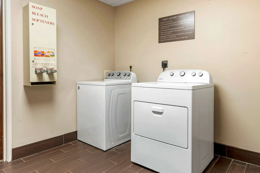 Comfort Inn & Suites Lenoir Hwy 321 Northern Foothills
