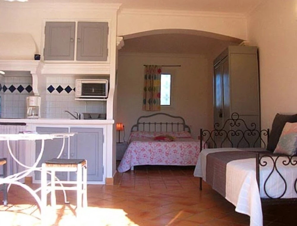 Mas De Roquebrune