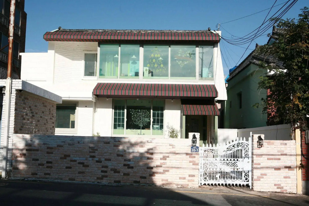 Guest House Mate