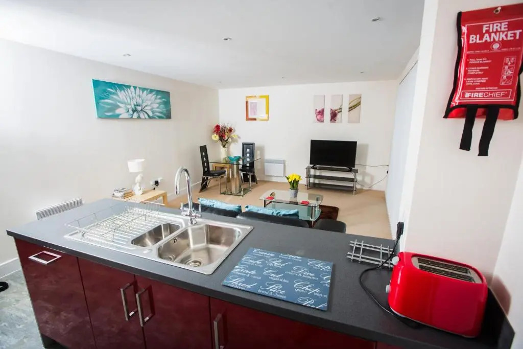Meridian Apartment