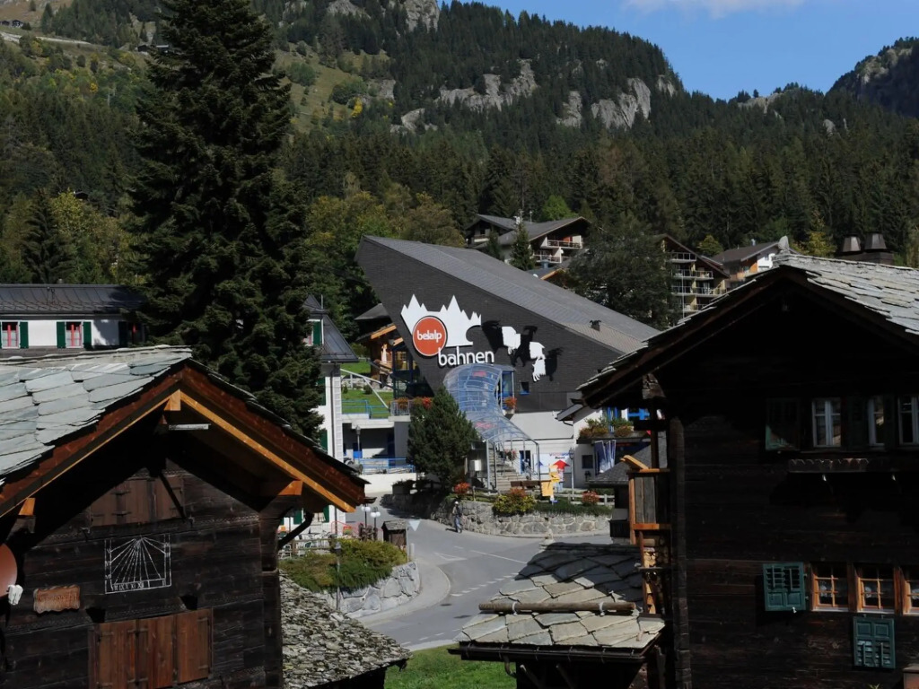 Looked after holiday house with a superb view concerning the Rhônedal.