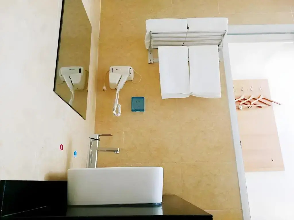 Thank Inn Hotel Hebei Zhangjiakou Wanquan County Kongjiazhuang Bus Station