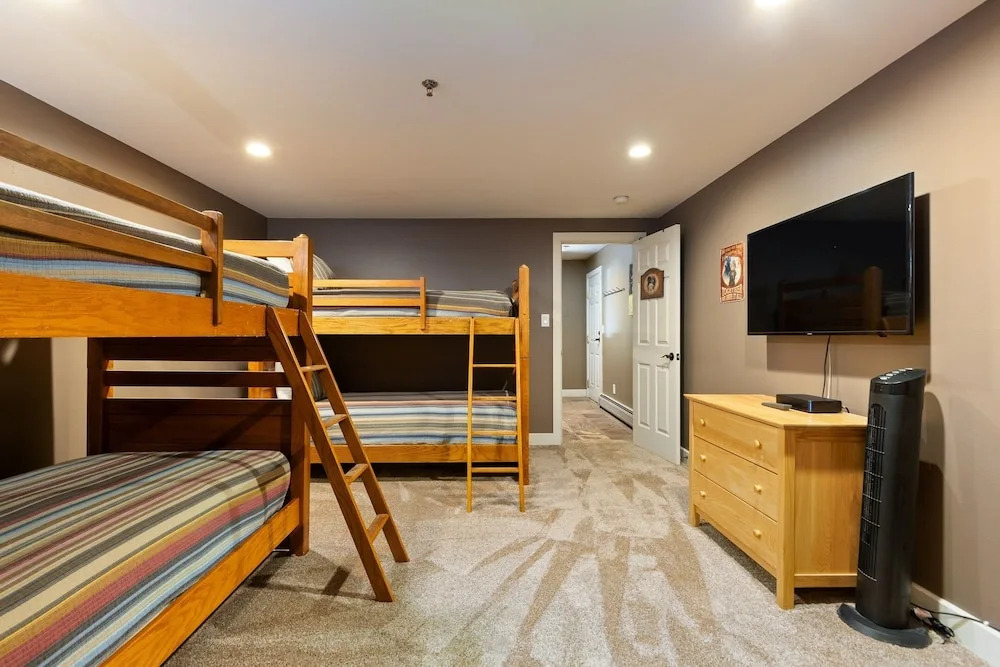 1975 Starfire Townhomes 4 Bedrooms 4 Bathrooms Townhouse