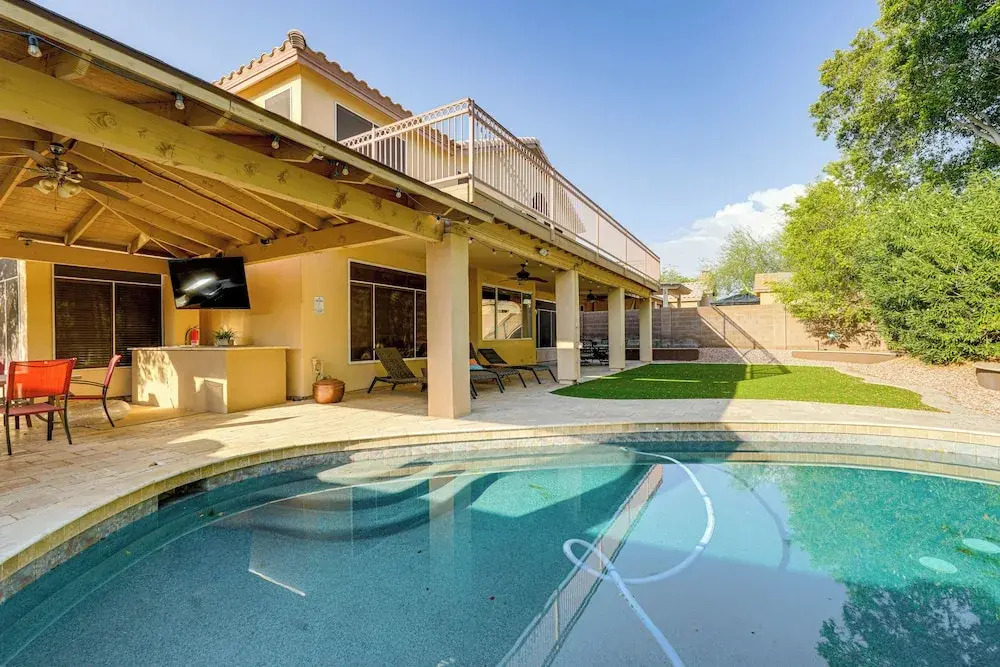 Heated/cooled Pool: Spacious Mesa Home Near Golf!