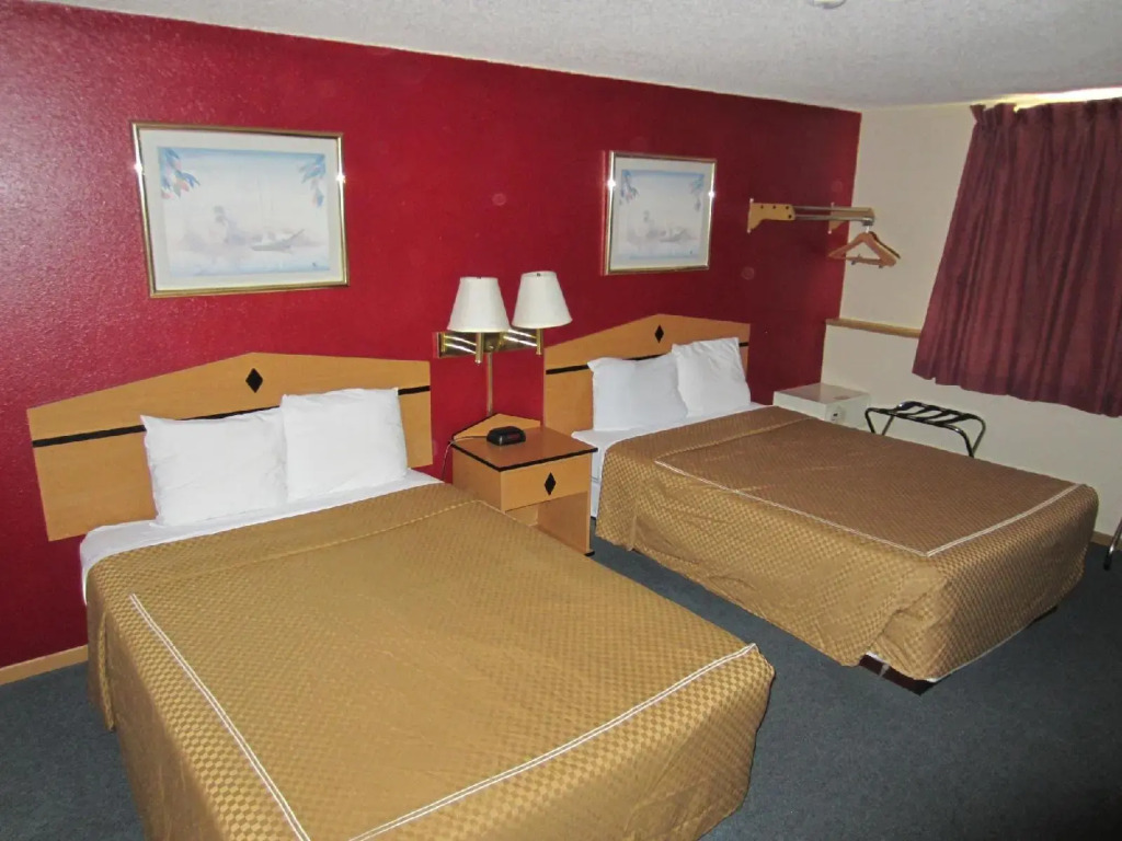 Newton Inn