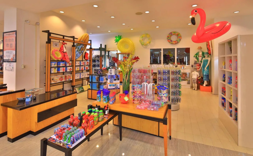 Guam Plaza Resort