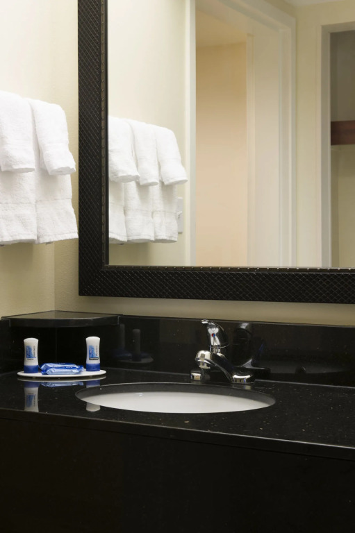 Fairfield Inn by Marriott Evansville East