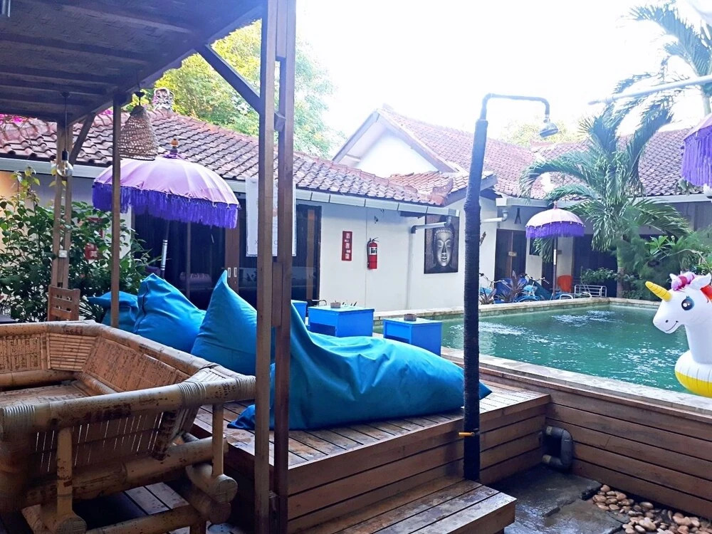 Dream Hotel