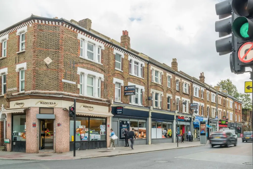 Sensational Wandsworth Home by King George's Park