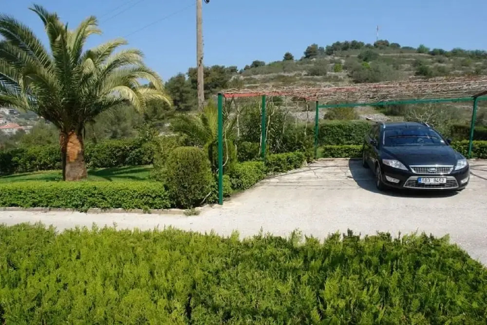 Star - With Swimming Pool - A5
