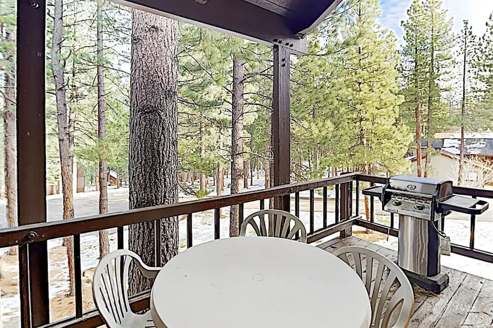All-seasons , Near Northstar Resort 2 Bedroom Condo