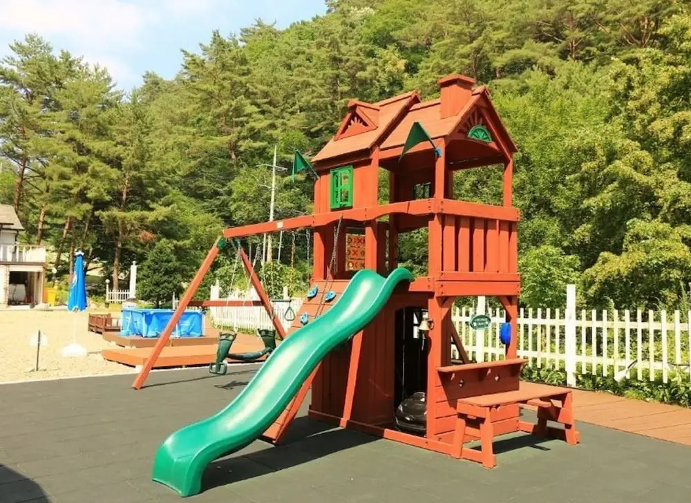Kids Cabin