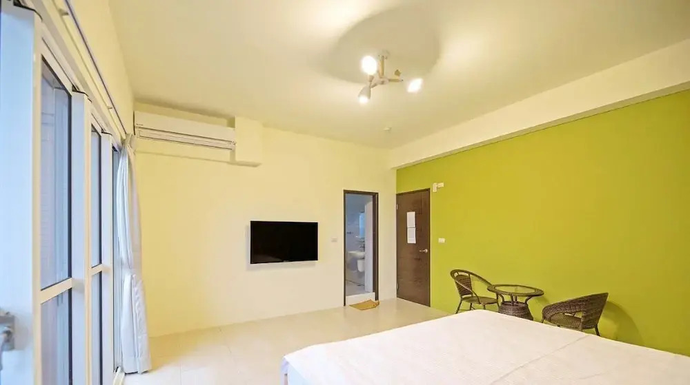 Miyue B&B II