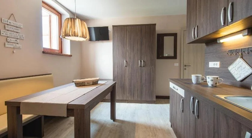 Hotel Pri mostu