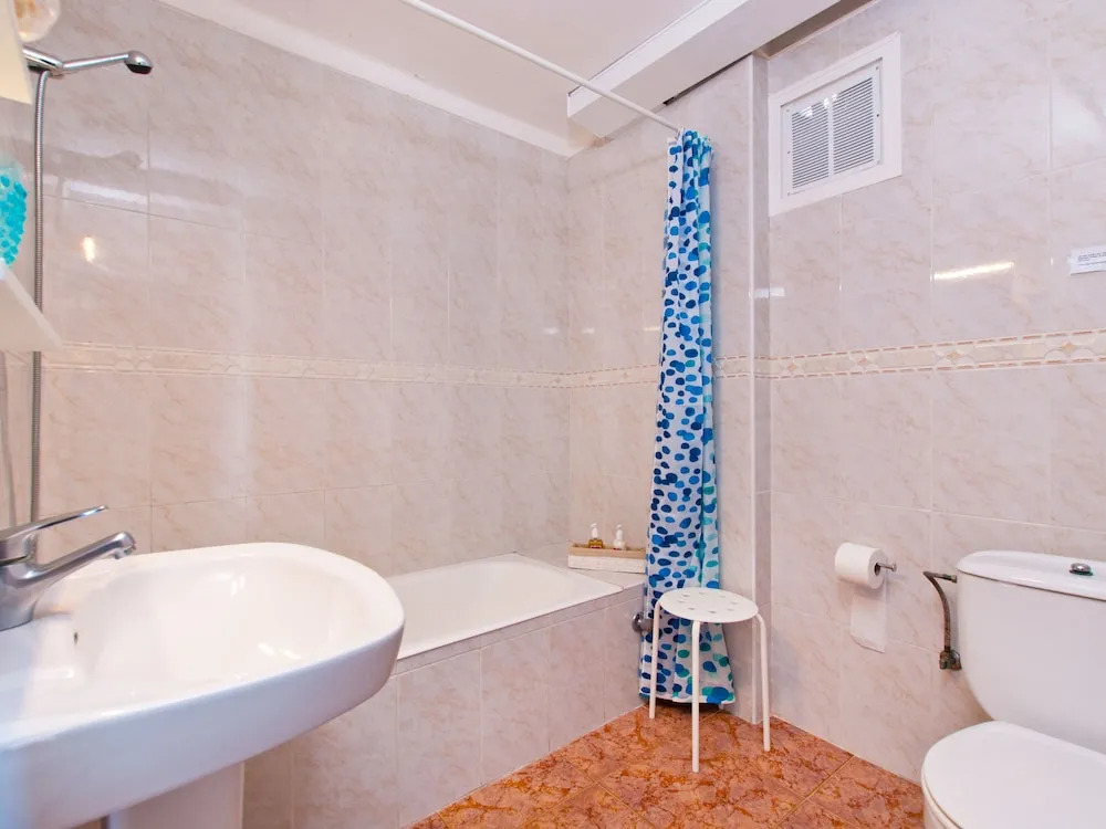 Villa Shermita para 8 con piscina, jardín y vistas espectaculares
