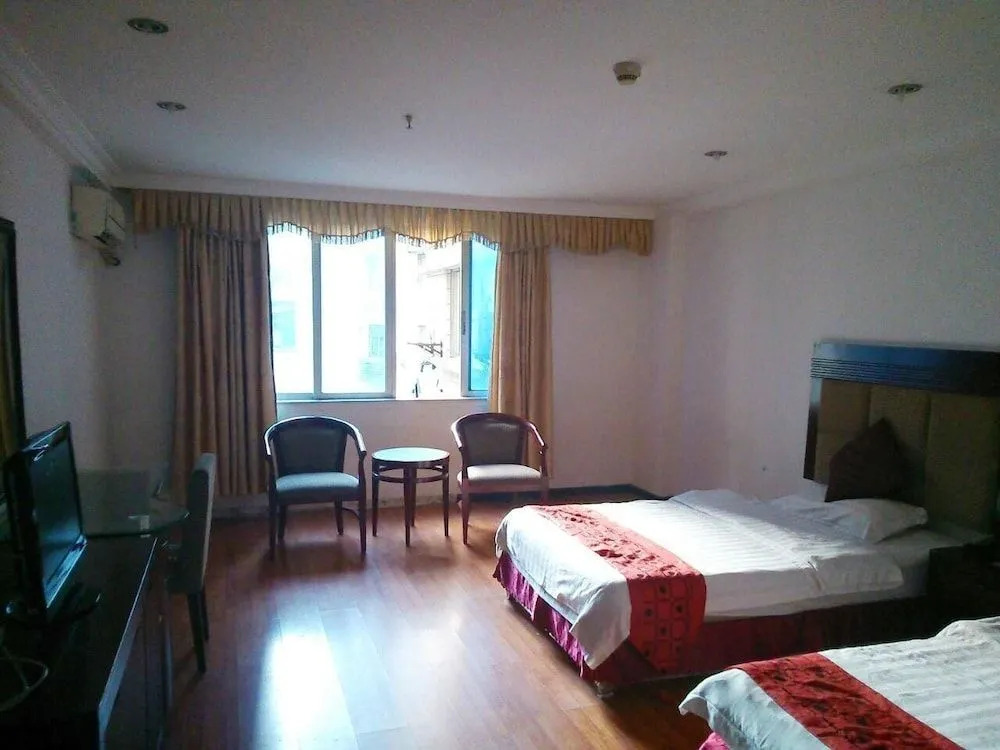 City Express Hotel