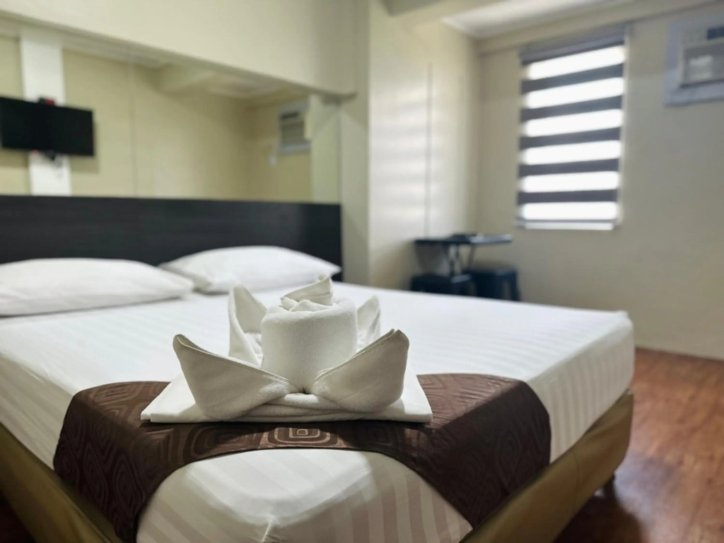 DG Budget Hotel Salem