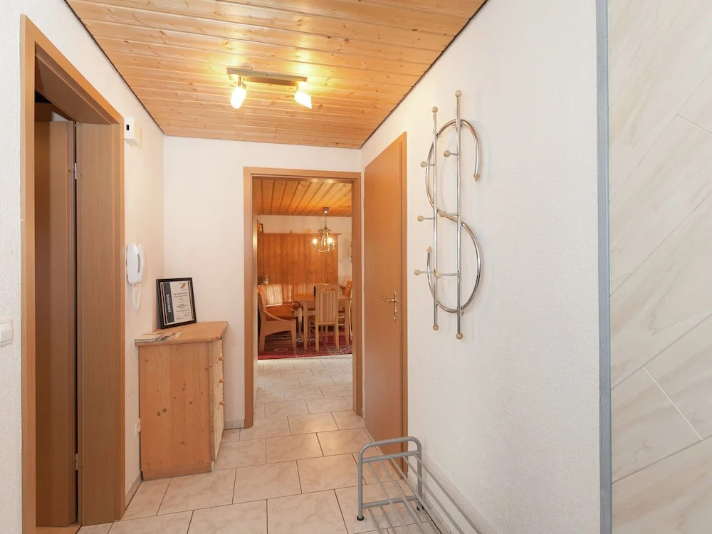 Modern Holiday Home in Lauterbach ot Fohrenbühl with Heating Facility