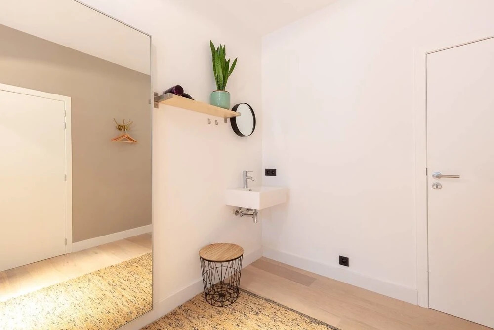 Theater Square Apartments 47