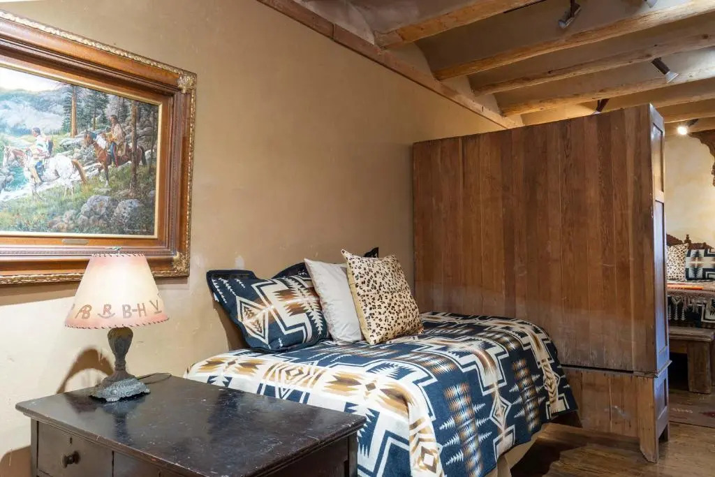 Casita Mariposa by Kokopelli Property Management