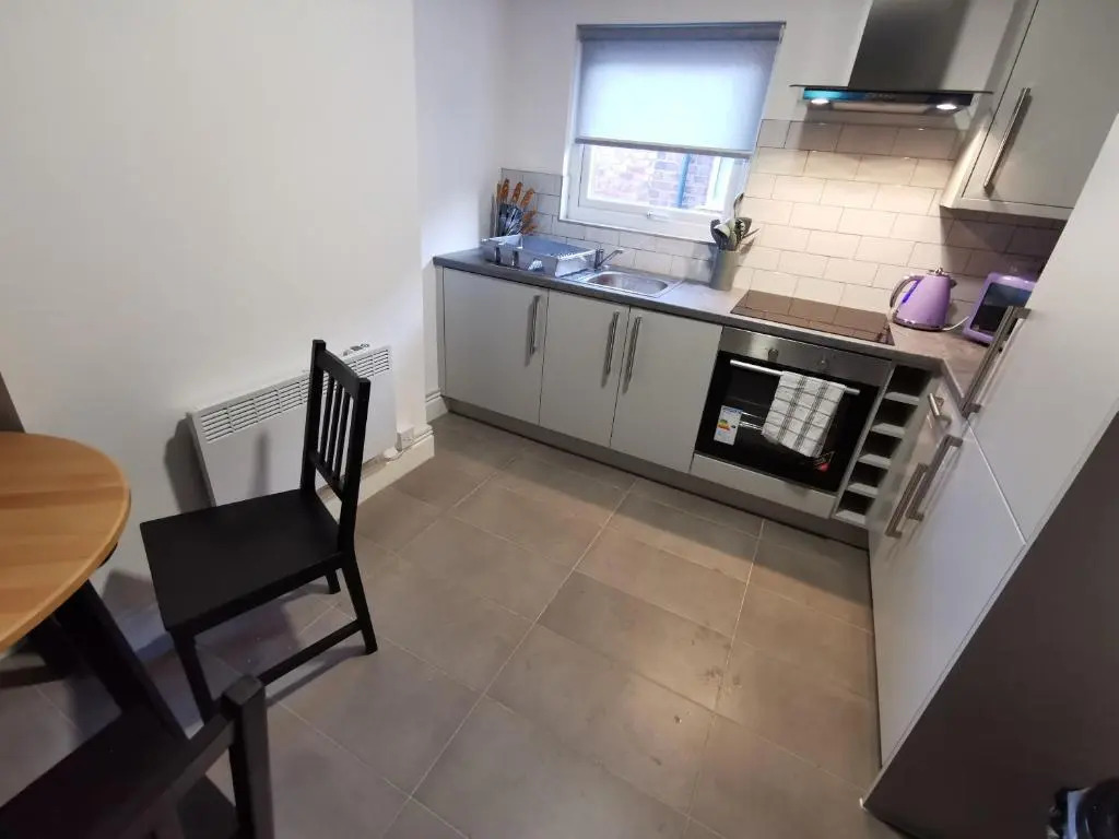 The Bob Marley 'One Love' Liverpool Apartment, Positive vibes, Wifi Netflix