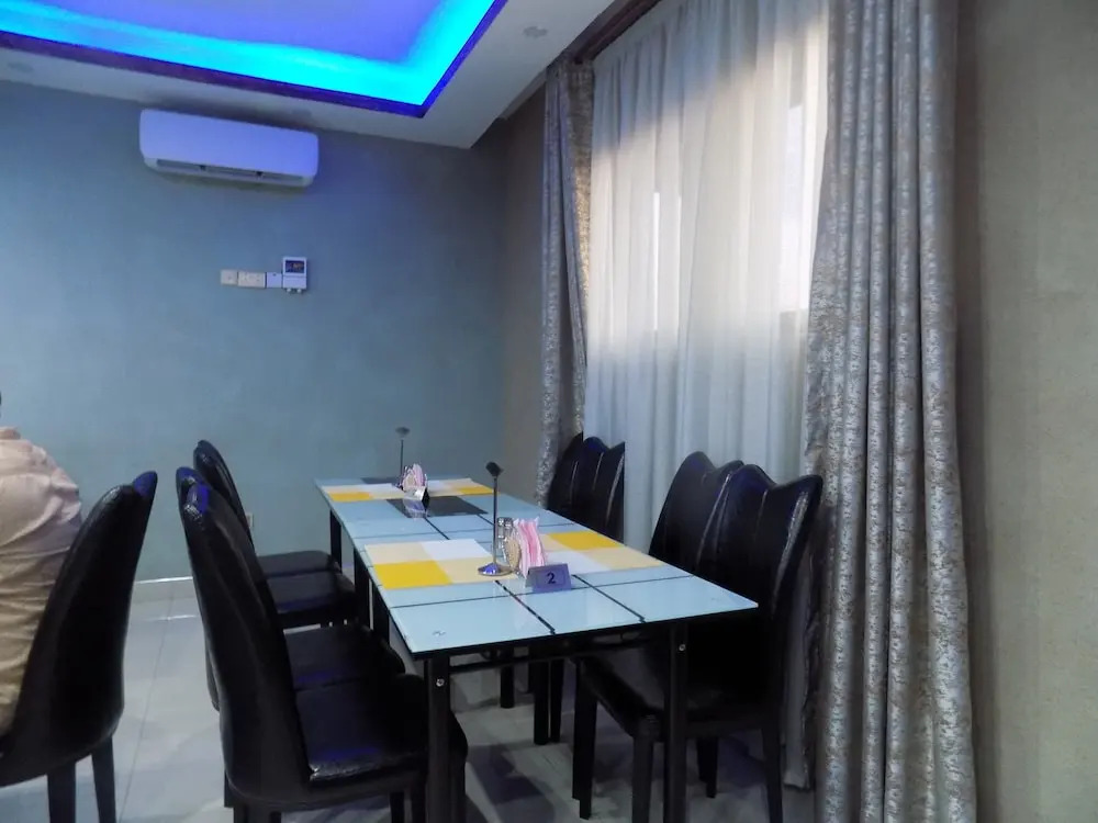Rubax motel mbarara