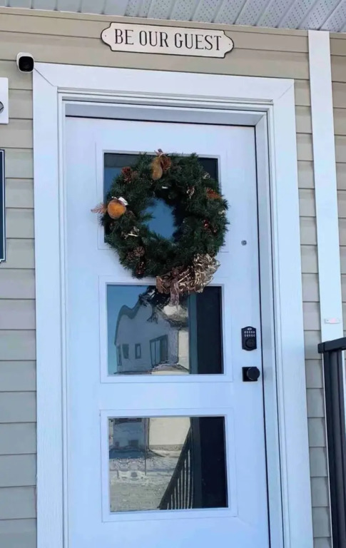 New Townhouse in Red Deer -family Retreat