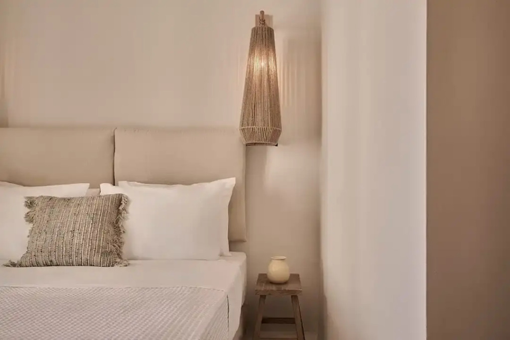 Utopia Hotel