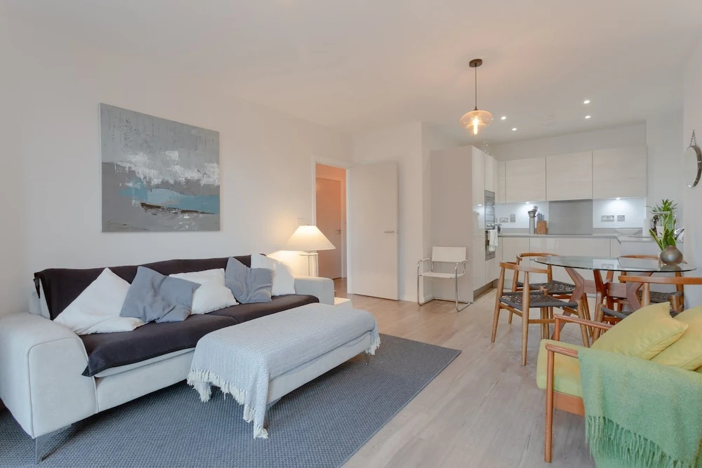 1 Bedroom Apartment in Mile End