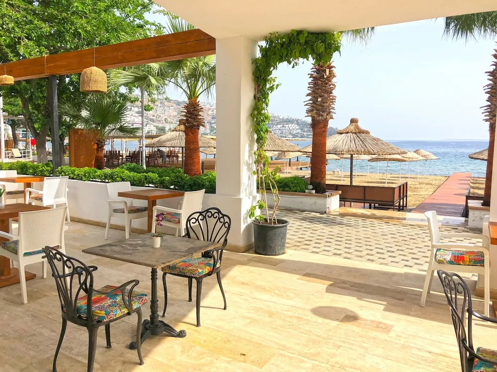 Butikhan Beach Otel