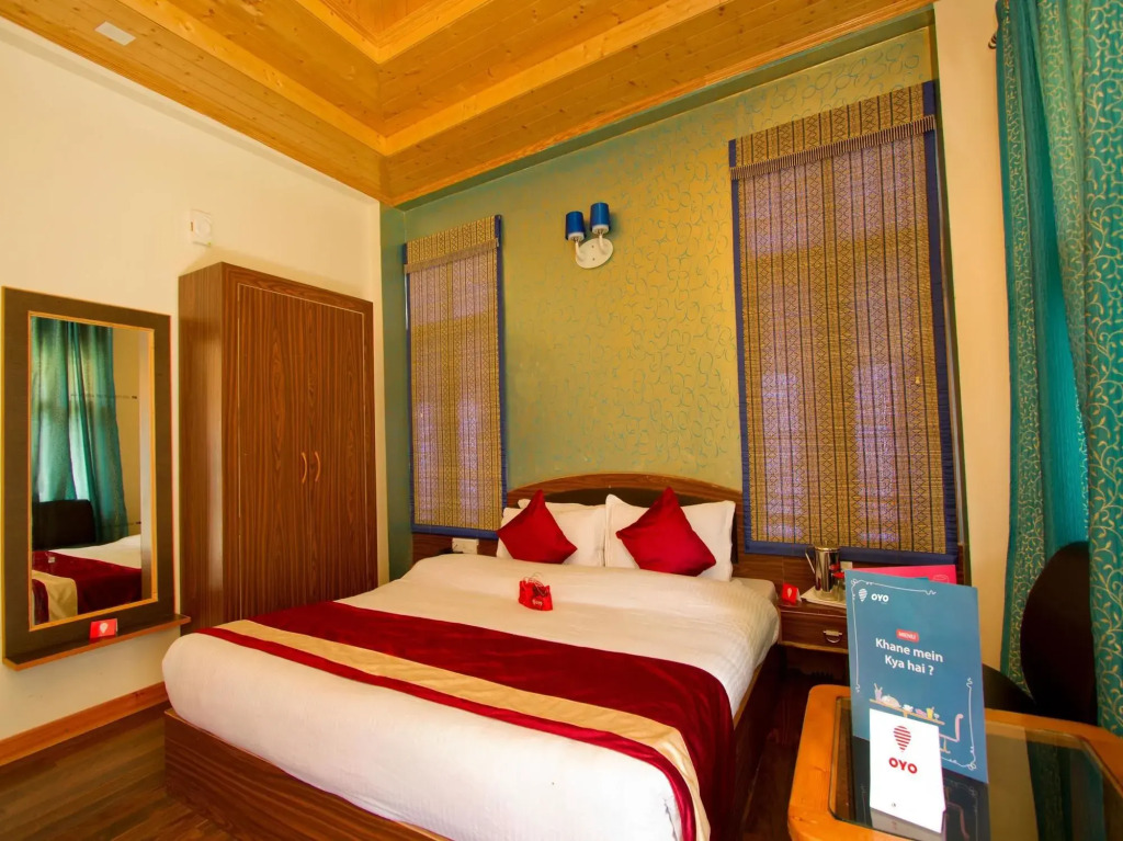 Hotel WhitePod Manali by OYO Rooms