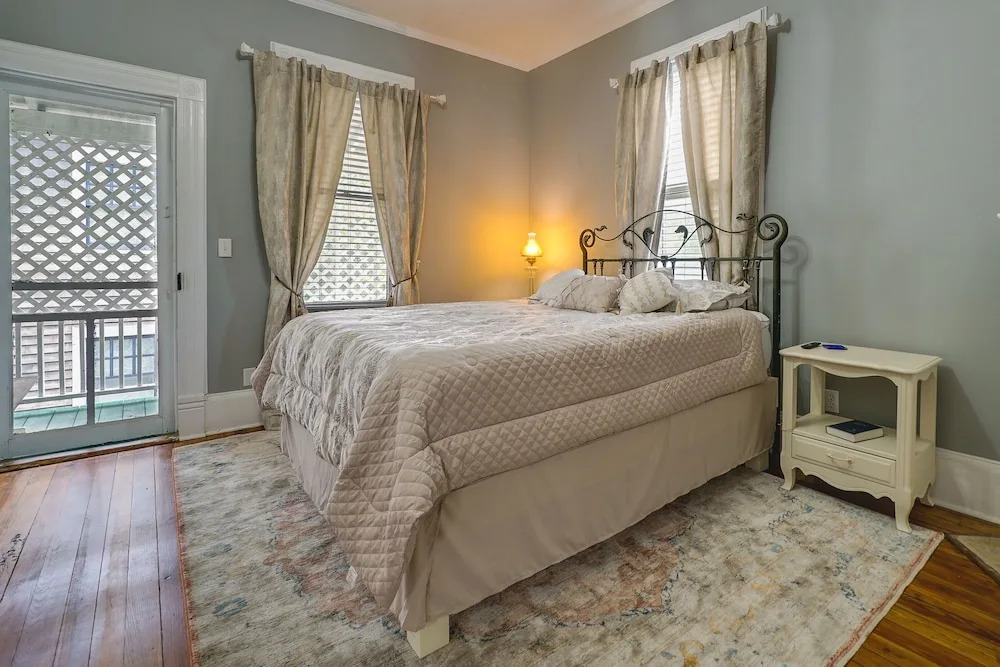 Wilmington Vacation Rental, Walk to Downtown!