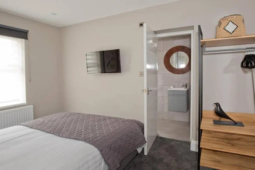 Blackbird Luxury 2 Bed Accomodation Room 8