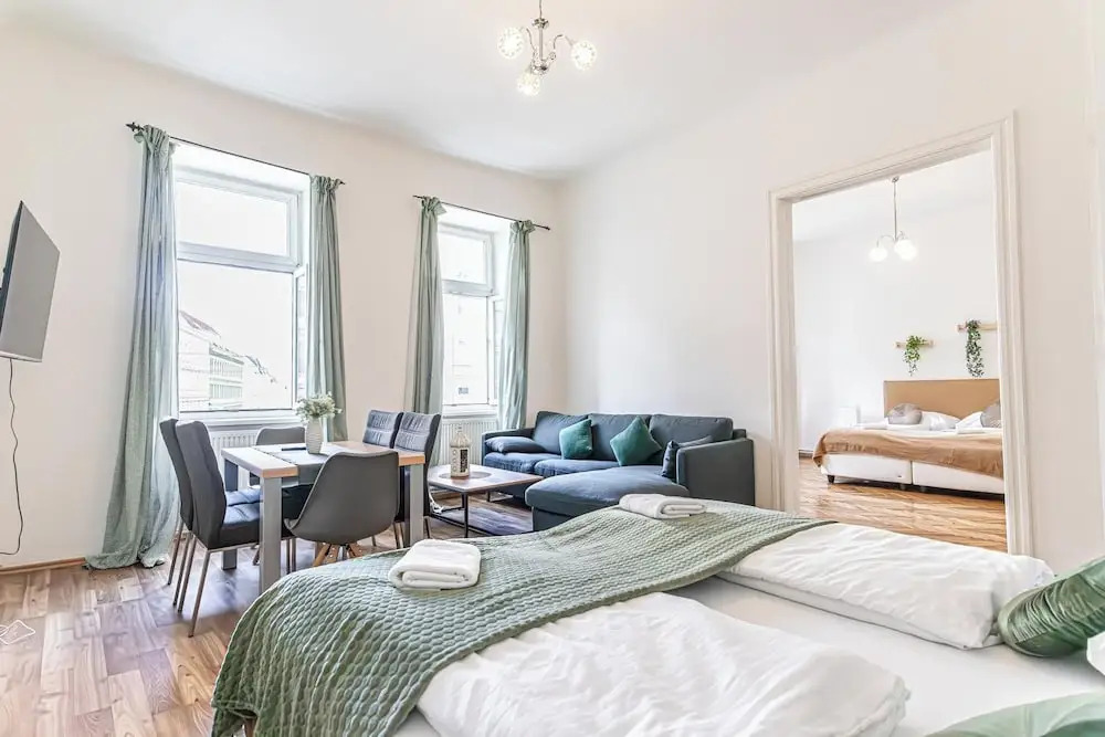 Modern Stay in the Heart of the City
