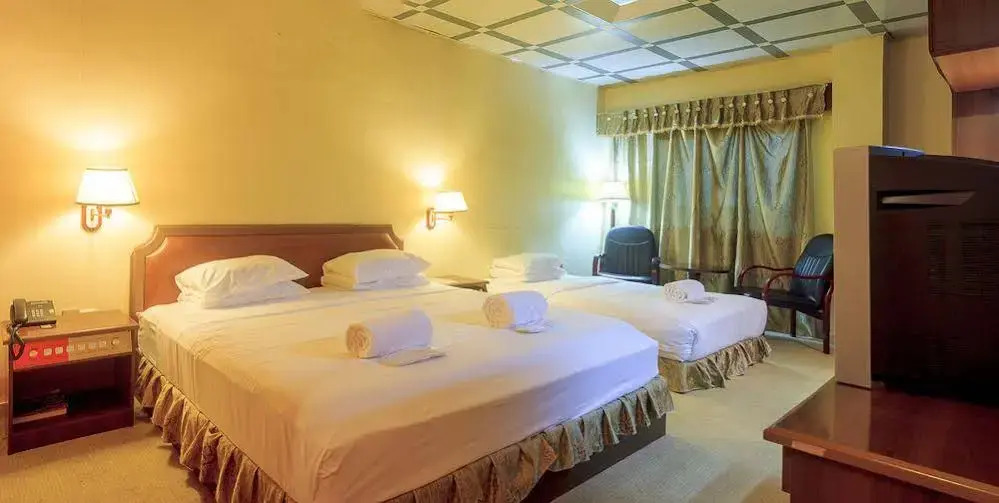 Savannah Hotel