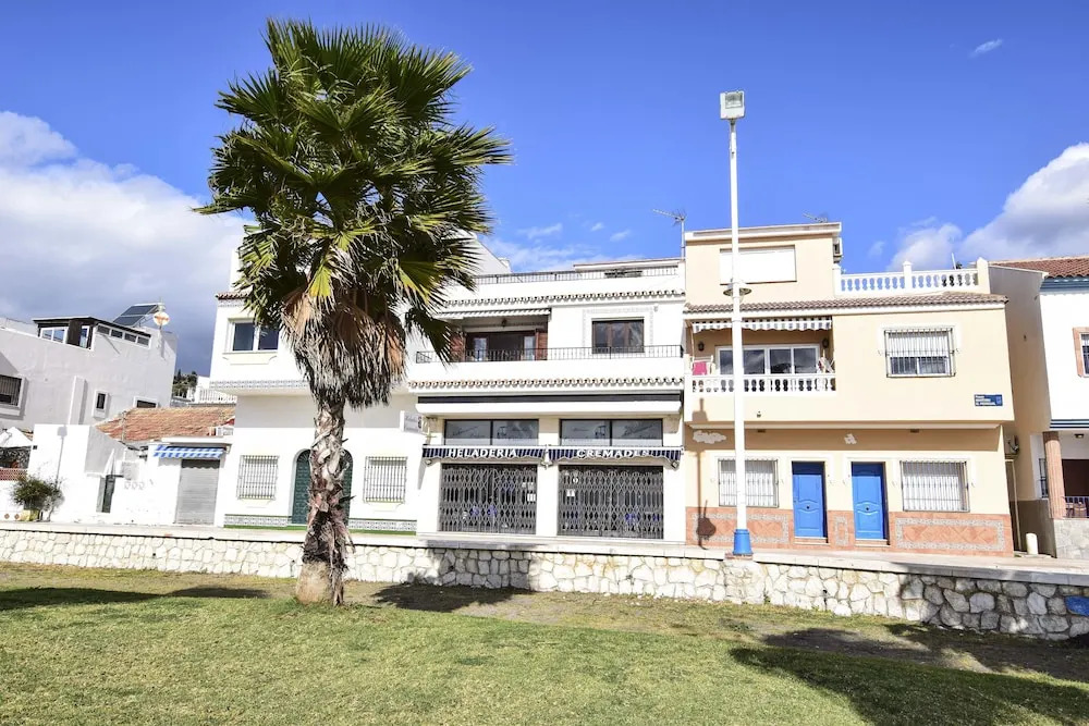 Letmalaga Cremades Seaside