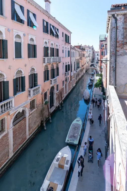 Best Rialto Palace