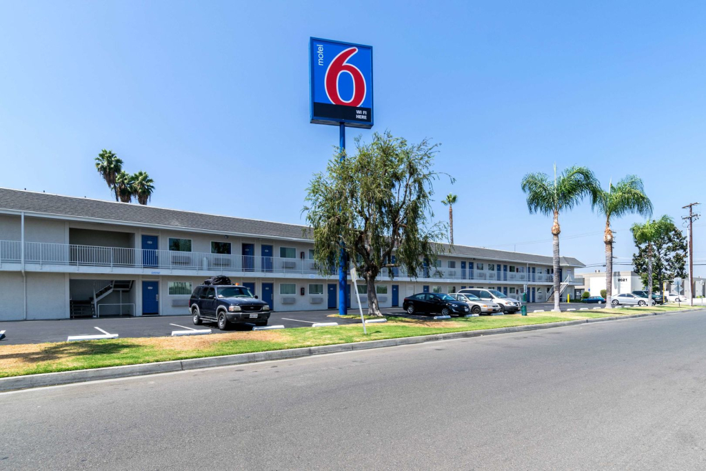 Motel 6-Anaheim, CA - Fullerton East